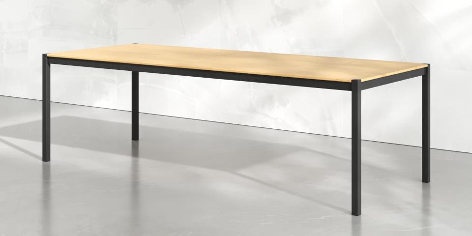 Ahorn Holztisch nach Maß: Edles Metallfinish E228 