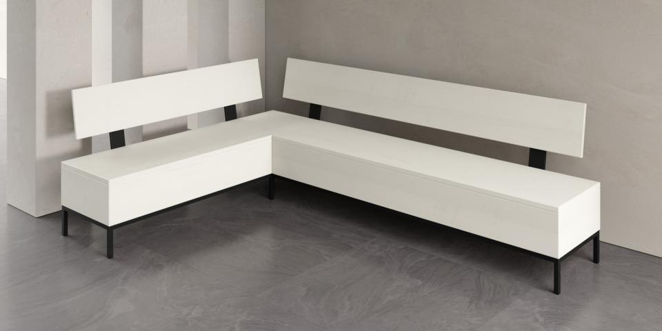 Massivholz Eckbank mit Truhe aus Eiche weiss – Zeitloses Design B63 